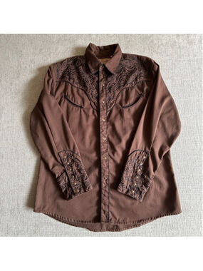 Scully Men's Scroll Embroidered
Brown Button Down pearl snap Shirt Large